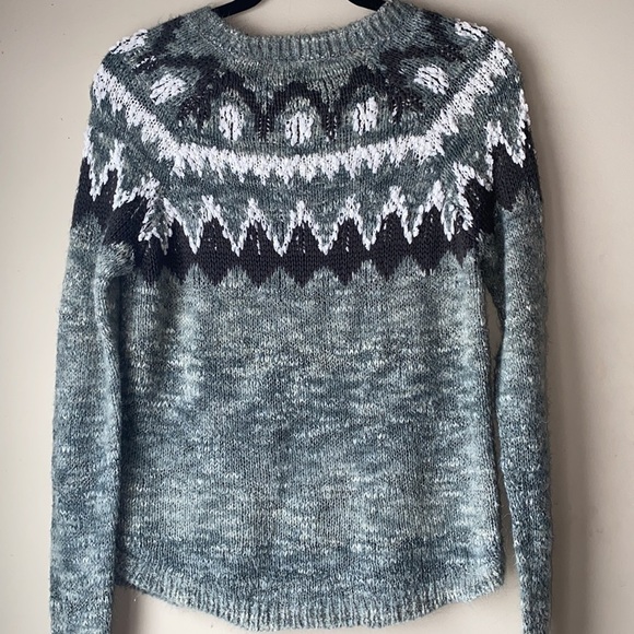 MAURICE’S Women’s Sweater Size XS - Picture 11 of 13